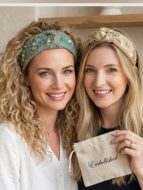 Elevate Your Style: Set of 2 Stunning Tie-Knot Headbands (Brand New!) ✨